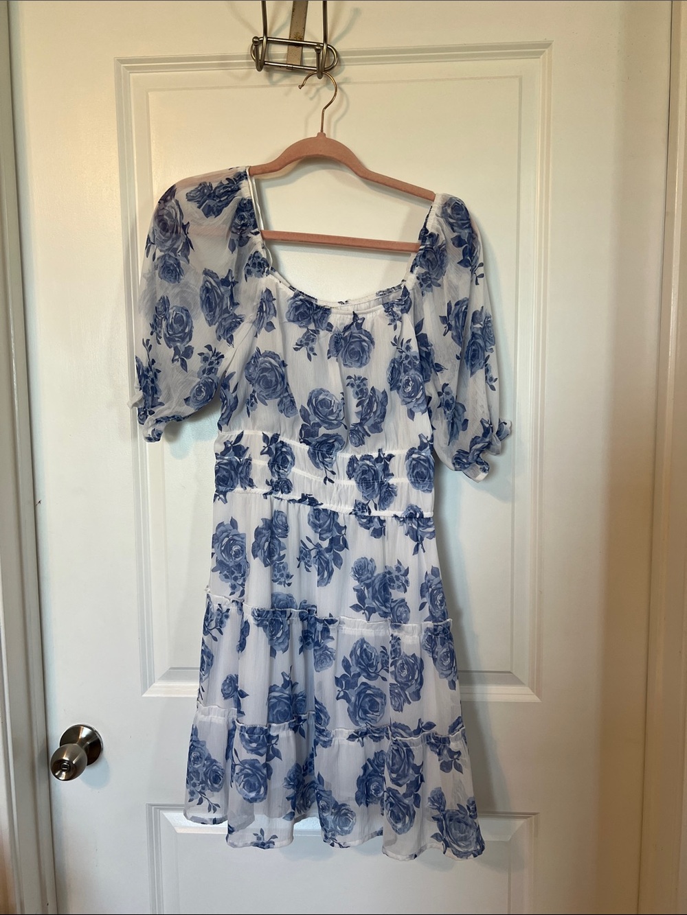 White and Blue Floral Square-Neck Mini Dress with Puff Sleeves